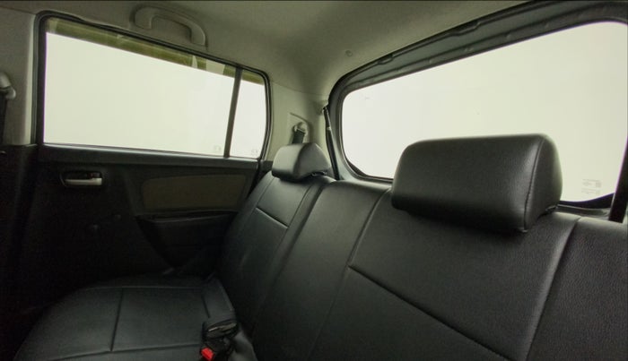 2014 Maruti Wagon R 1.0 LXI, Petrol, Manual, 1,20,834 km, Right Side Rear Door Cabin