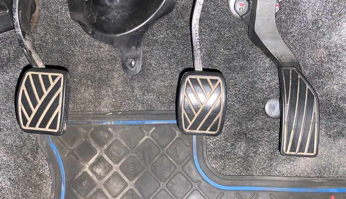 2014 Maruti Ritz VDI, Diesel, Manual, 38,170 km, Pedals