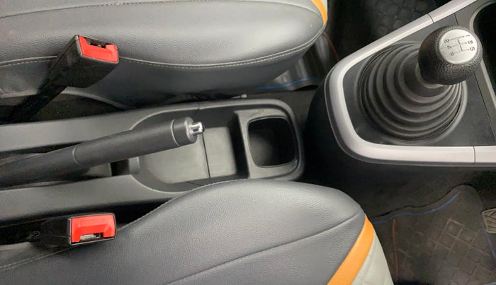 2014 Maruti Ritz VDI, Diesel, Manual, 38,170 km, Gear Lever