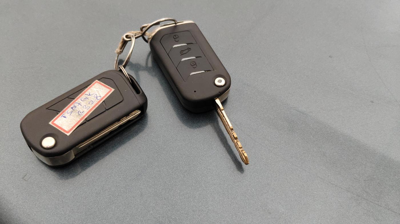 2018 Mahindra MARAZZO M8 7 STR, Diesel, Manual, 1,15,572 km, Key Close Up