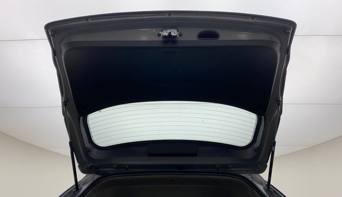 2017 Hyundai Creta SX PLUS 1.6 PETROL, Petrol, Manual, 1,05,384 km, Boot Door Open