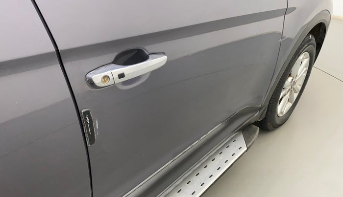 2017 Hyundai Creta SX PLUS 1.6 PETROL, Petrol, Manual, 1,05,384 km, Driver-side door - Slightly dented