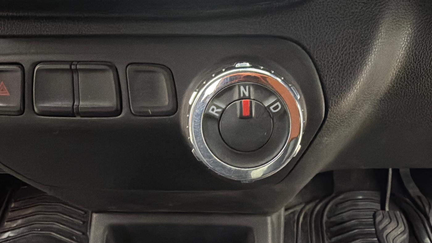 2018 Renault Kwid RXL 1.0 AMT, Petrol, Automatic, 38,346 km, Gear Lever