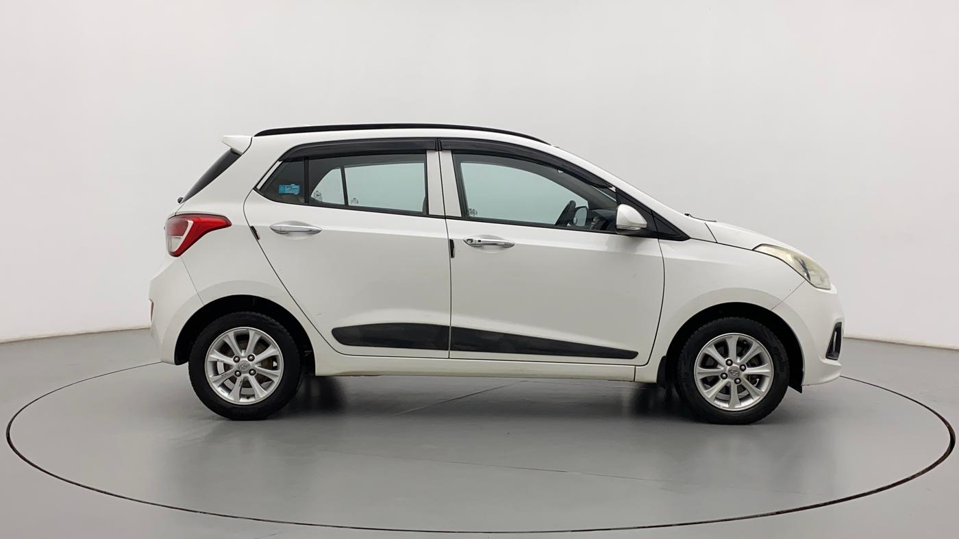2015 Hyundai Grand i10 ASTA 1.1 CRDI, Diesel, Manual, 1,21,650 km, Right Side View