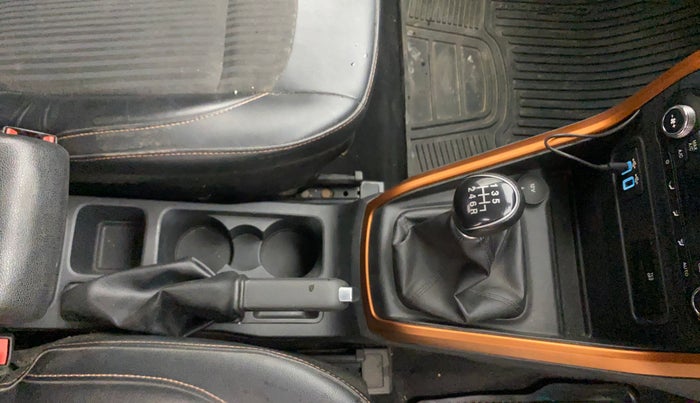 2019 Ford Ecosport TITANIUM 1.0L ECOBOOST SPORTS(SUNROOF), Petrol, Manual, 47,737 km, Gear Lever