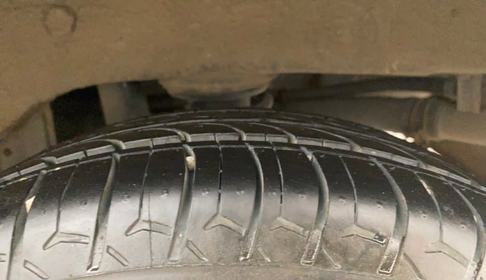 2016 Maruti Alto K10 VXI AMT, Petrol, Automatic, 38,957 km, Left Rear Tyre Tread