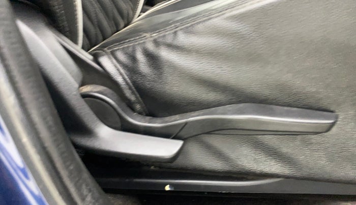 2021 Maruti Swift ZXI, Petrol, Manual, 63,314 km, Driver Side Adjustment Panel