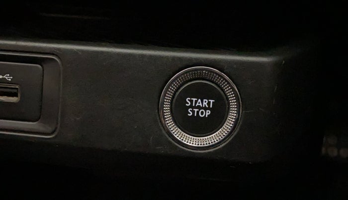 2021 Renault Kiger RXZ TURBO CVT DUAL TONE, Petrol, Automatic, 61,907 km, Keyless Start/ Stop Button