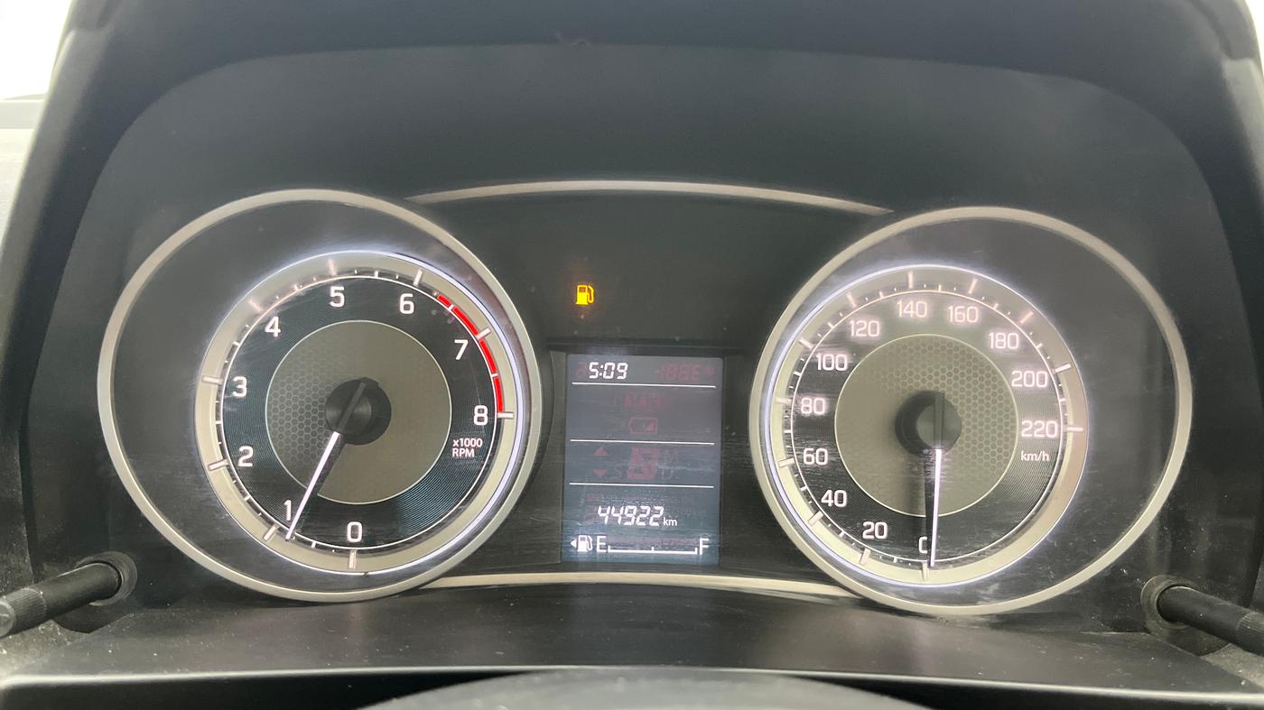 2017 Maruti Dzire VXI, Petrol, Manual, 44,922 km, Odometer Image