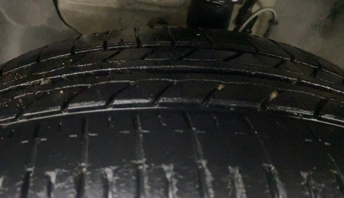 2018 Hyundai Elite i20 ASTA 1.2, Petrol, Manual, 22,042 km, Left Front Tyre Tread