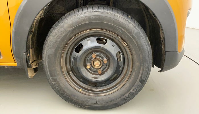 2019 Renault TRIBER 1.0 RXL PETROL, Petrol, Manual, 27,335 km, Right Front Wheel