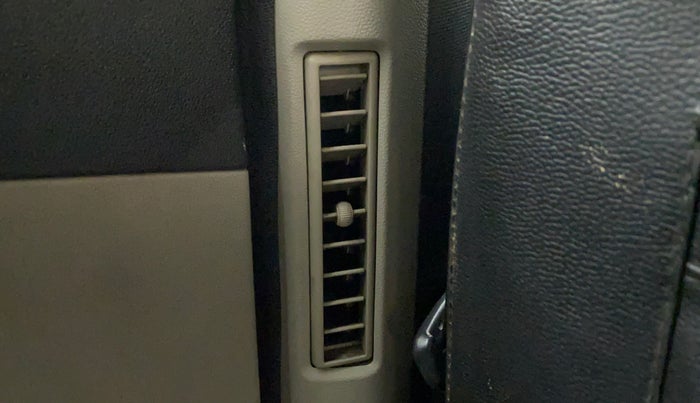 2019 Renault TRIBER 1.0 RXL PETROL, Petrol, Manual, 27,335 km, Rear AC Vents