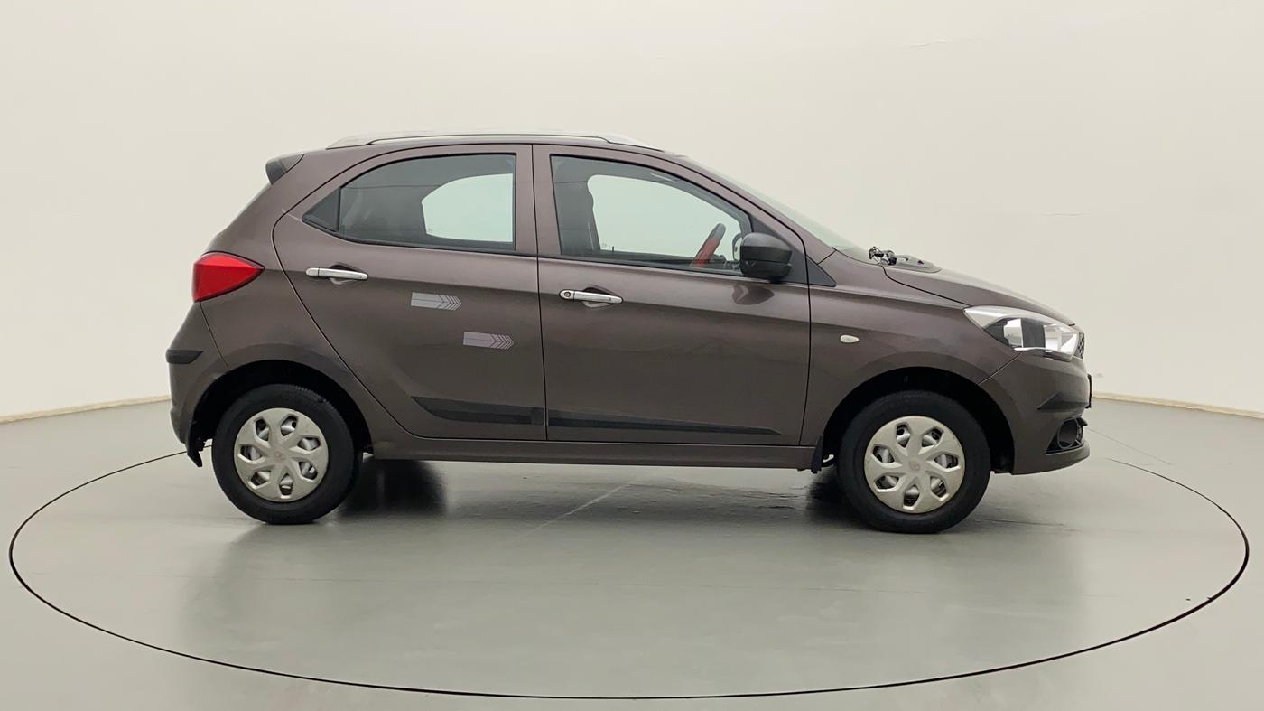 2018 Tata Tiago XE PETROL, Petrol, Manual, 40,330 km, Right Side View