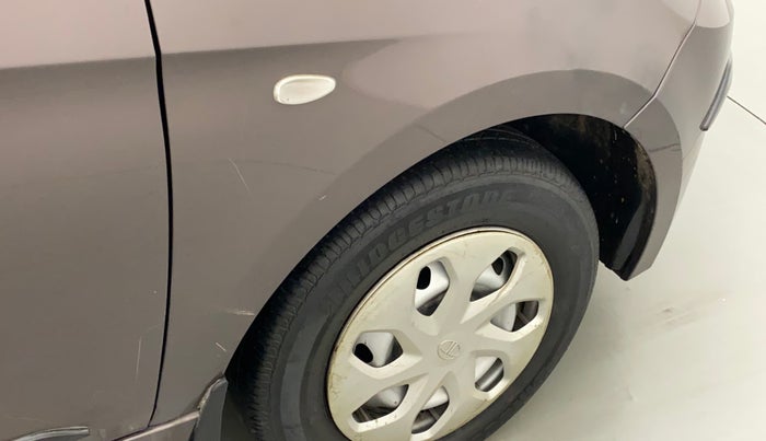 2018 Tata Tiago XE PETROL, Petrol, Manual, 40,330 km, Right fender - Minor scratches