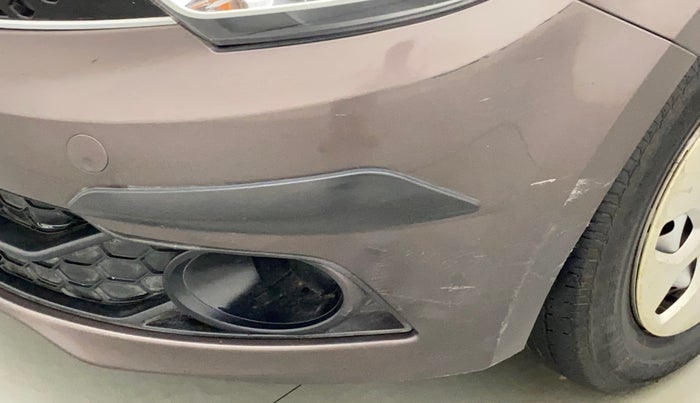2018 Tata Tiago XE PETROL, Petrol, Manual, 40,330 km, Front bumper - Minor scratches