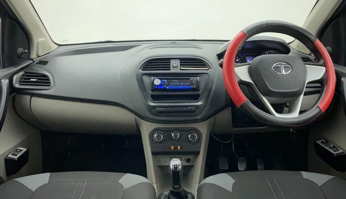 2018 Tata Tiago XE PETROL, Petrol, Manual, 40,330 km, Dashboard