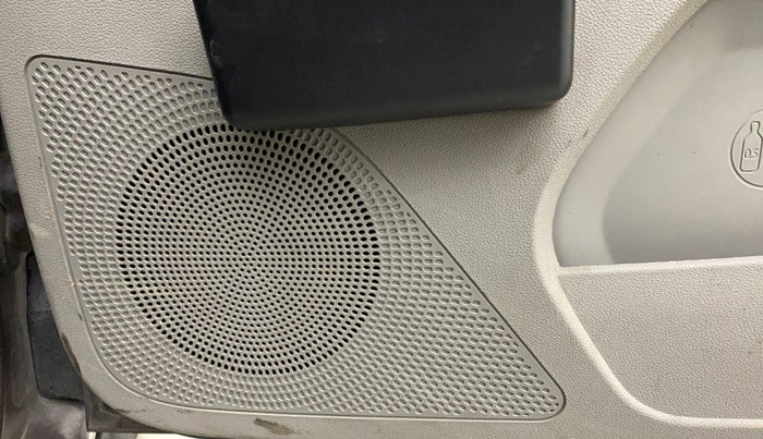 2018 Tata Tiago XE PETROL, Petrol, Manual, 40,330 km, Speaker