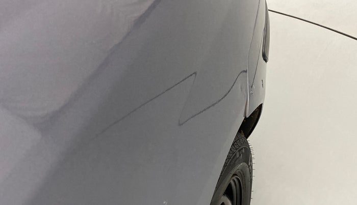 2010 Hyundai Santro Xing GLS, Petrol, Manual, 20,245 km, Right fender - Slightly dented