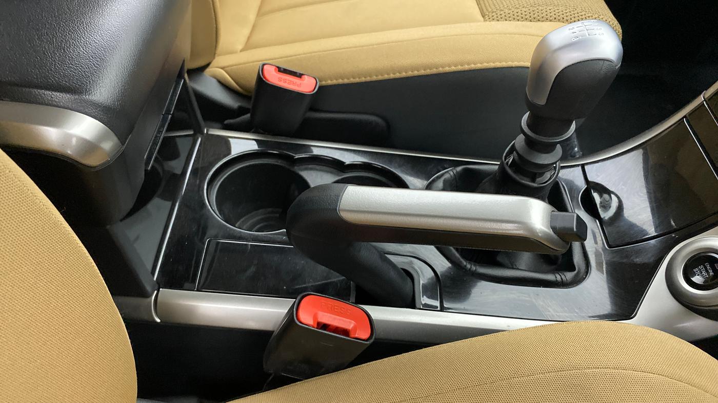 2021 Mahindra XUV500 W9, Diesel, Manual, 21,304 km, Gear Lever