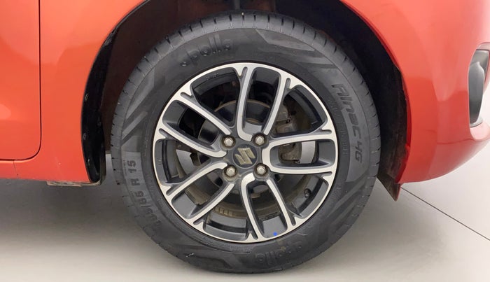 2019 Maruti Swift ZXI PLUS, Petrol, Manual, 21,093 km, Right Front Wheel