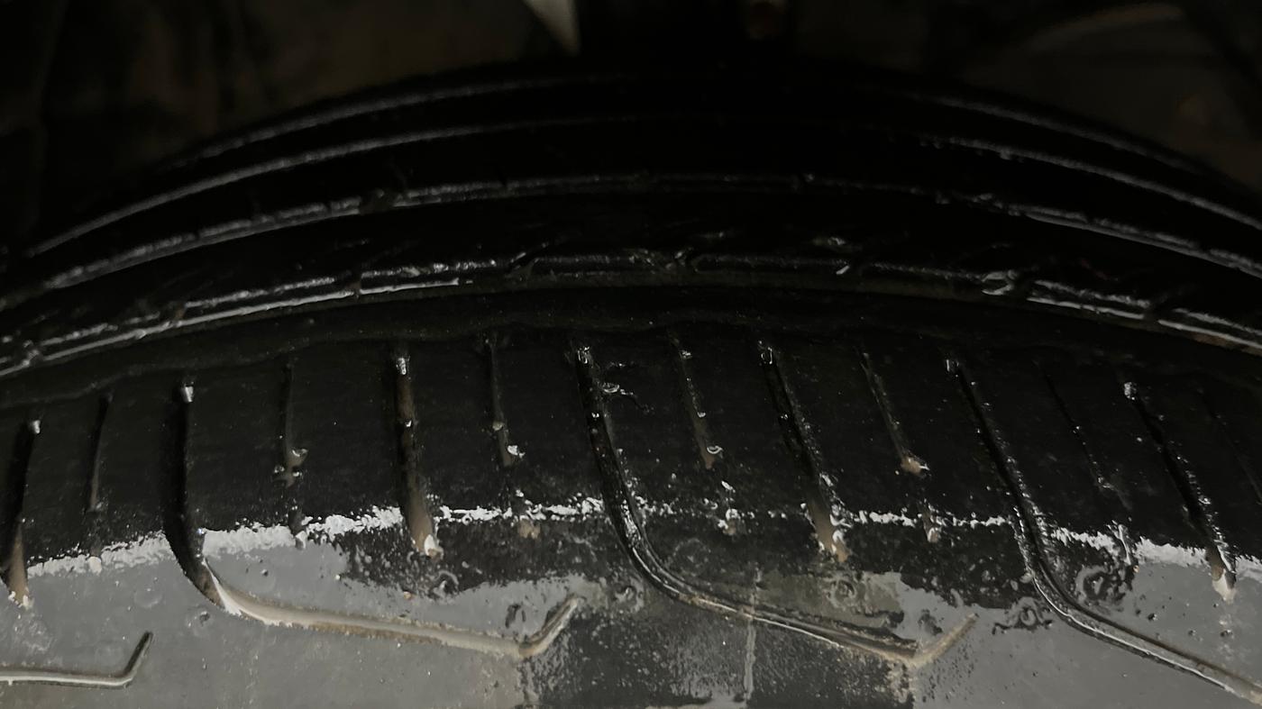 2023 Maruti FRONX DELTA PLUS 1.2L AGS, Petrol, Automatic, 41,035 km, Right Front Tyre Tread