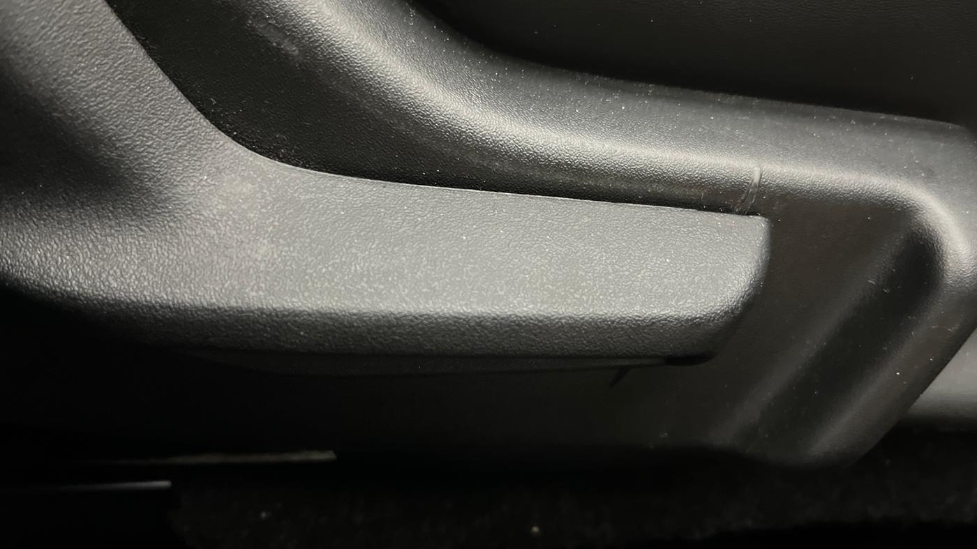 2023 Maruti FRONX DELTA PLUS 1.2L AGS, Petrol, Automatic, 41,035 km, Driver Side Adjustment Panel