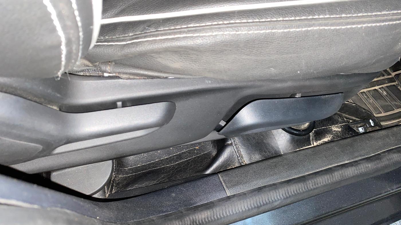 2020 Tata Tiago XZA PLUS PETROL, Petrol, Automatic, 9,876 km, Driver Side Adjustment Panel