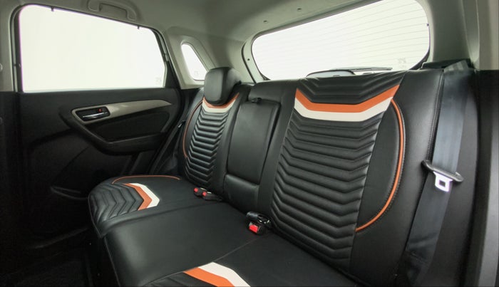 2019 Maruti Vitara Brezza ZDI + AMT, Diesel, Automatic, 55,225 km, Right Side Rear Door Cabin