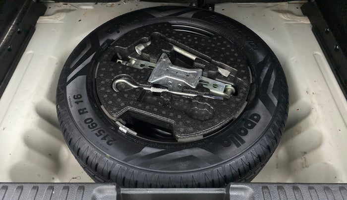 2019 Maruti Vitara Brezza ZDI + AMT, Diesel, Automatic, 55,225 km, Spare Tyre