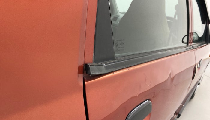 2013 Maruti Alto K10 VXI, Petrol, Manual, 64,542 km, Right rear door - Weather strip has minor damage
