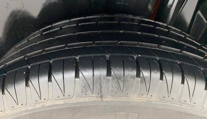 2021 Maruti Vitara Brezza ZXI PLUS DUAL TONE, Petrol, Manual, 2,515 km, Left Rear Tyre Tread