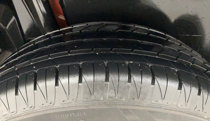 2021 Maruti Vitara Brezza ZXI PLUS DUAL TONE, Petrol, Manual, 2,515 km, Right Rear Tyre Tread