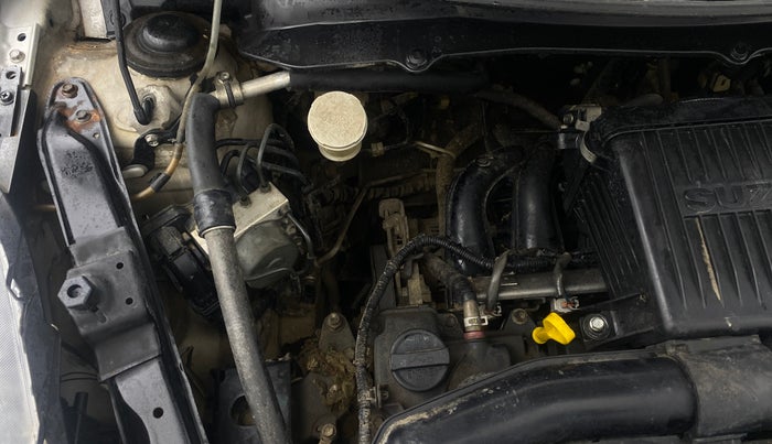 2014 Maruti Swift ZXI, Petrol, Manual, 1,01,773 km, Engine View - Right