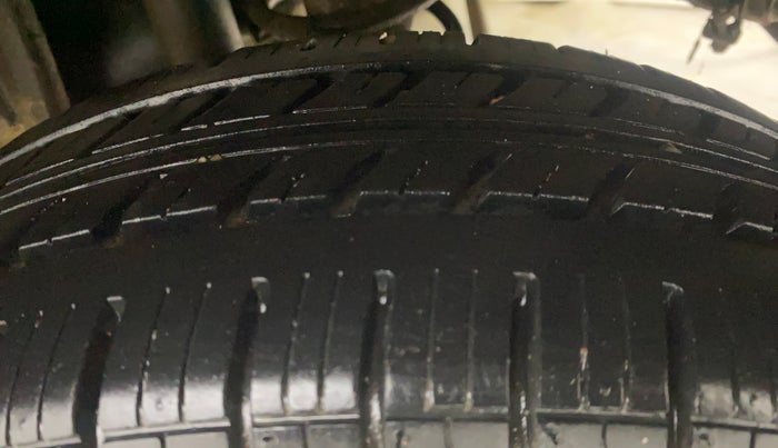 2016 Maruti Alto K10 VXI, Petrol, Manual, 63,028 km, Left Rear Tyre Tread