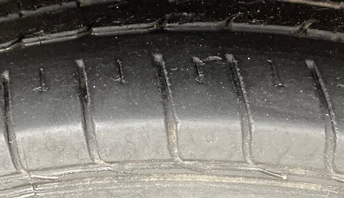 2020 MG HECTOR SHARP 1.5 DCT PETROL, Petrol, Automatic, 42,155 km, Right Front Tyre Tread