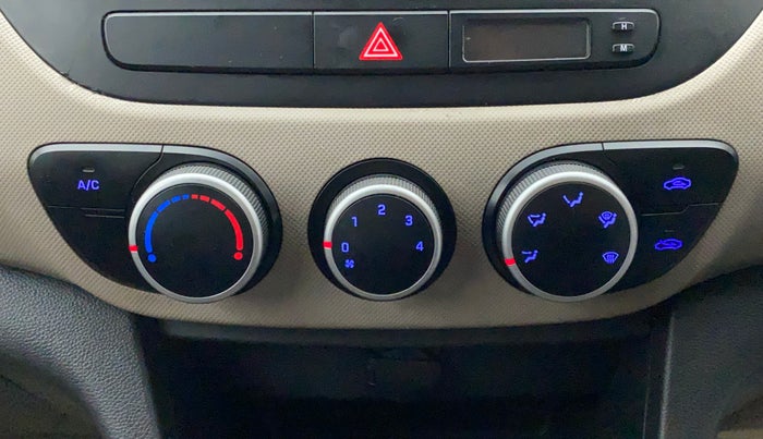 2013 Hyundai Grand i10 MAGNA 1.1 CRDI, Diesel, Manual, 61,029 km, AC Unit - Minor issue in the heater switch