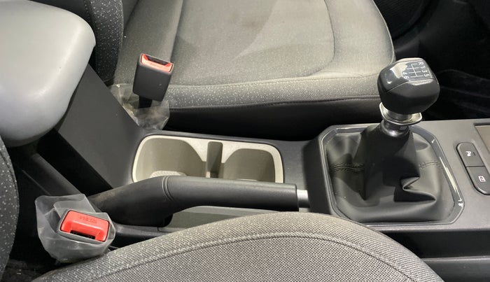 2025 KIA SYROS HTK Plus 1.0 Turbo 6MT, Petrol, Manual, 6,884 km, Gear Lever