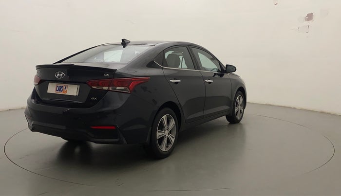 2019 Hyundai Verna 1.6 VTVT SX + AT, Petrol, Automatic, 50,480 km, Right Back Diagonal
