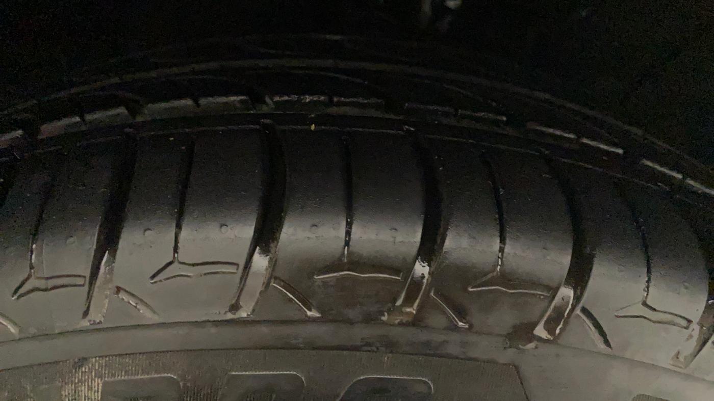 2019 Hyundai Verna 1.6 VTVT SX + AT, Petrol, Automatic, 50,480 km, Right Rear Tyre Tread