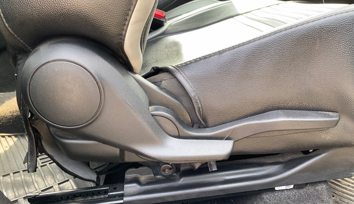 2019 Maruti Baleno ZETA PETROL 1.2, Petrol, Manual, 50,338 km, Driver Side Adjustment Panel