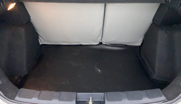 2019 Tata NEXON XZA+ 1.5, Diesel, Automatic, 37,240 km, Boot Inside