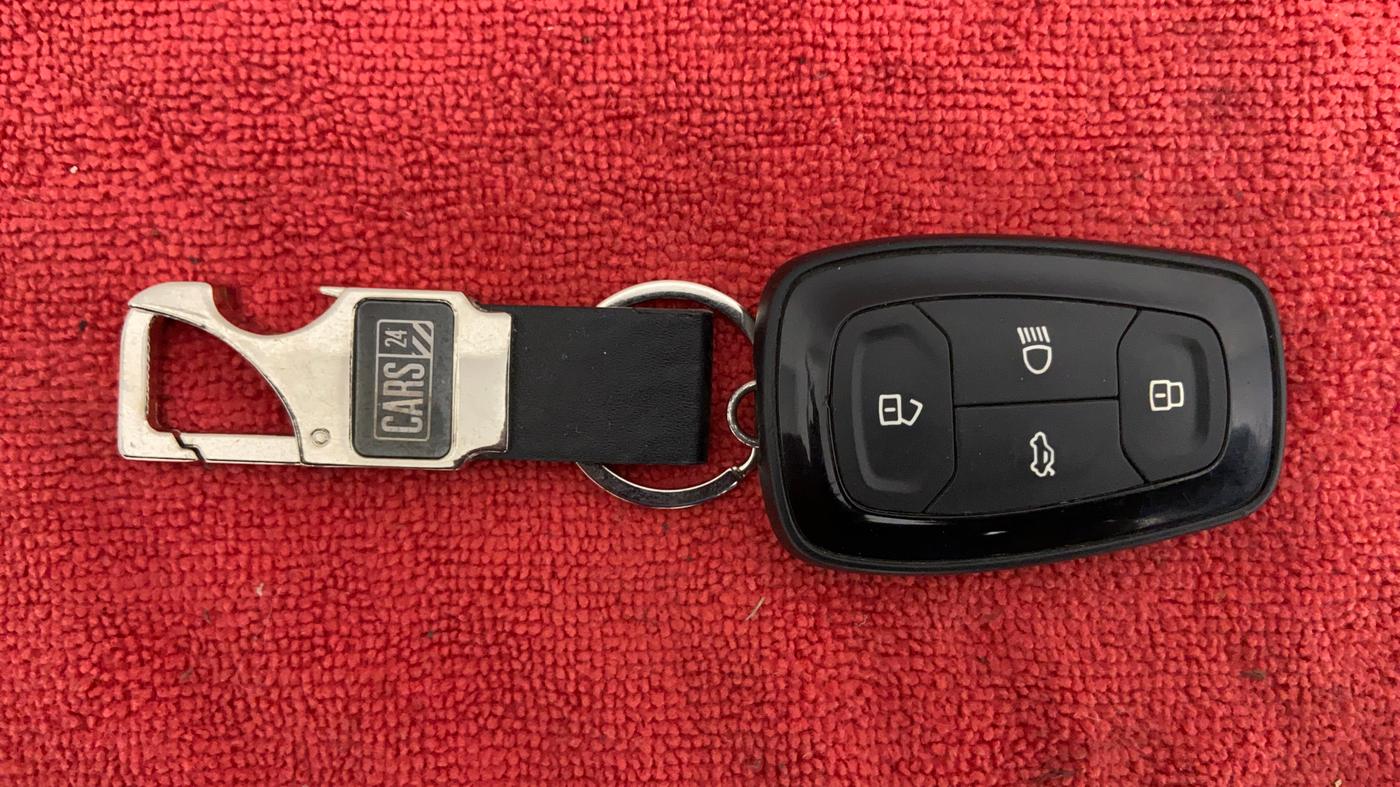 2019 Tata NEXON XZA+ 1.5, Diesel, Automatic, 37,240 km, Key Close Up