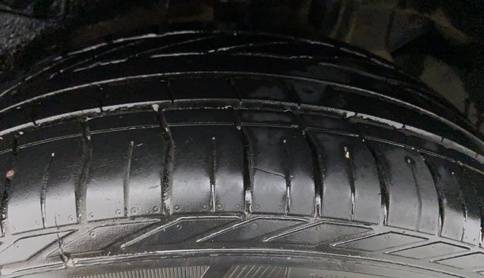 2019 Tata NEXON XZA+ 1.5, Diesel, Automatic, 37,240 km, Right Front Tyre Tread