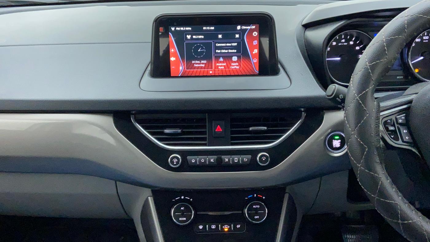 2019 Tata NEXON XZA+ 1.5, Diesel, Automatic, 37,240 km, Air Conditioner