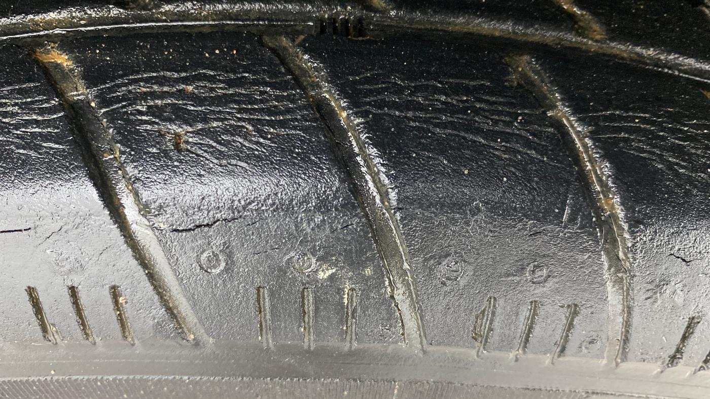 2017 Maruti Celerio ZXI AMT, Petrol, Automatic, 30,384 km, Right Front Tyre Tread