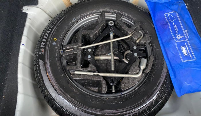 2020 Tata ALTROZ XZ PETROL, Petrol, Manual, 86,126 km, Spare Tyre