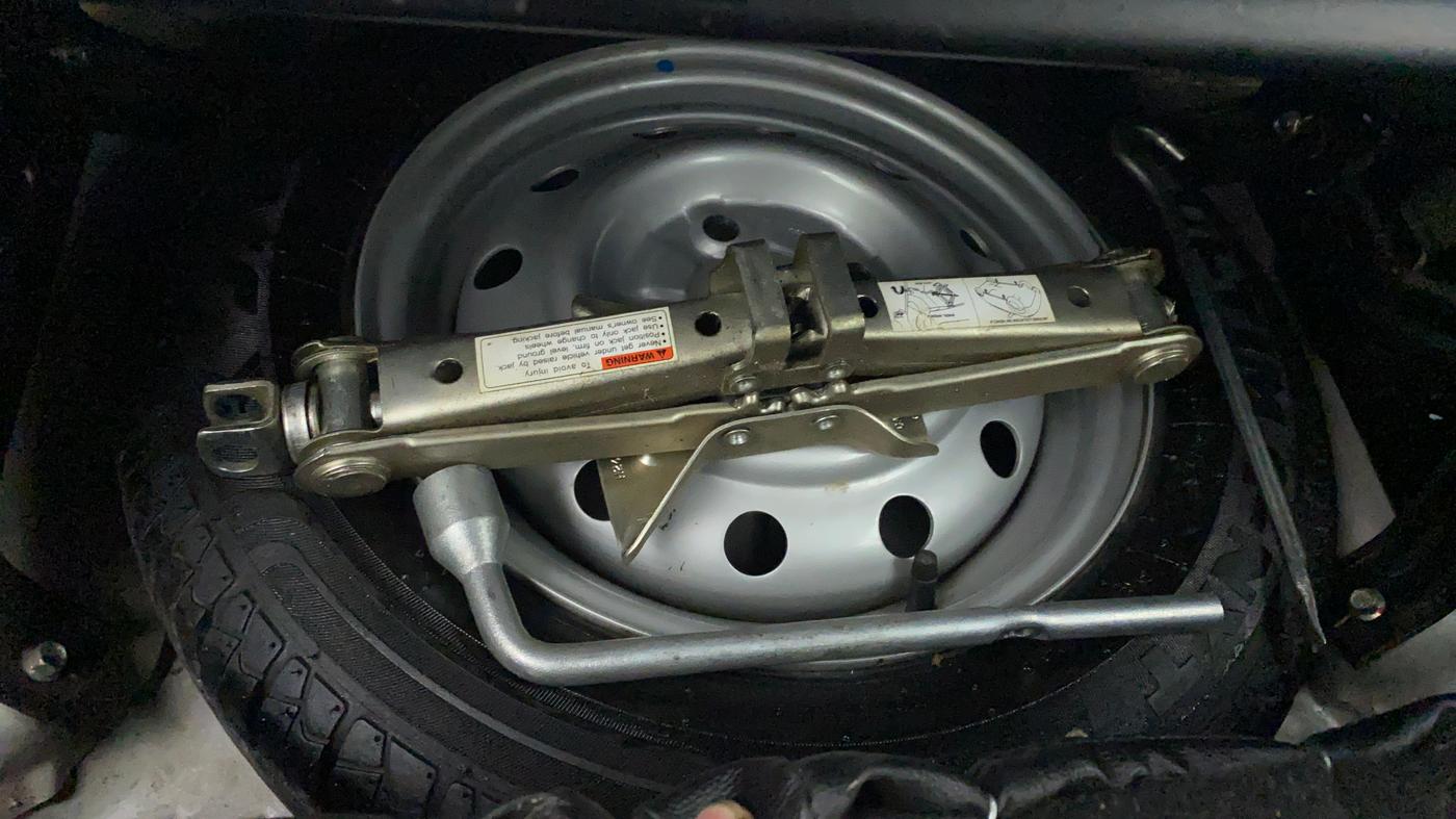 2018 Maruti Wagon R 1.0 LXI CNG, CNG, Manual, 54,039 km, Spare Tyre