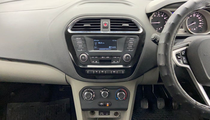 2016 Tata Tiago XZ 1.2 REVOTRON, Petrol, Manual, 28,827 km, Air Conditioner