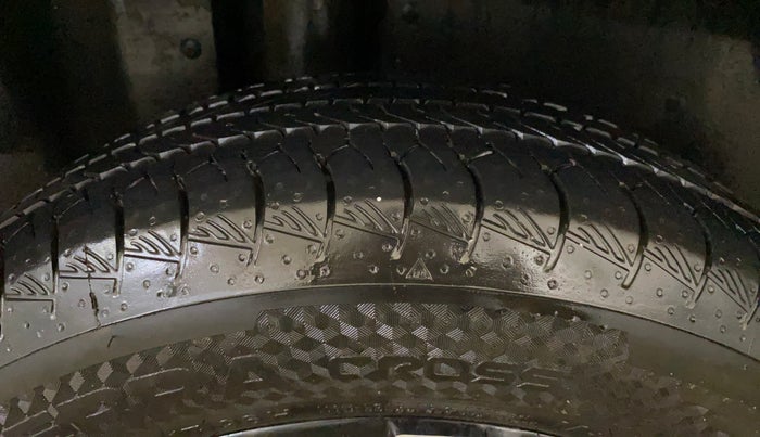 2019 MG HECTOR SHARP 1.5 DCT PETROL, Petrol, Automatic, 55,723 km, Right Rear Tyre Tread