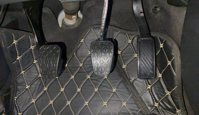 2020 Ford Figo Aspire TITANIUM1.5 DIESEL, Diesel, Manual, 63,475 km, Pedals